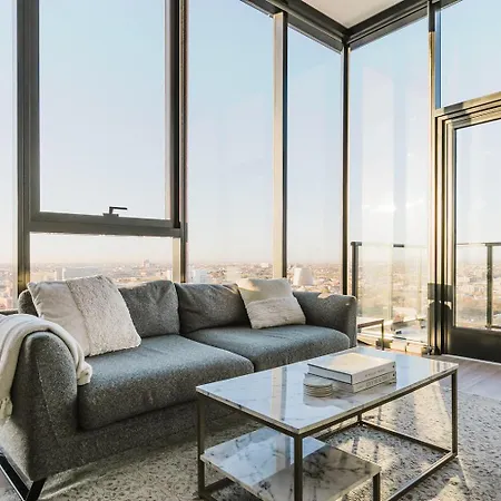 Blueground Medical District 3Bd Apartment Chi-1112